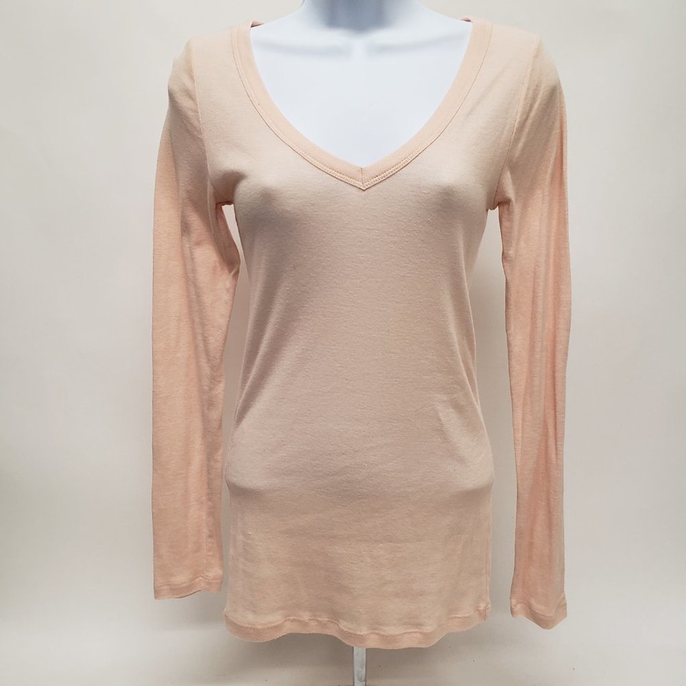 Women's Small Victoria's Secret Long Sleeve Solid Pink V-Neck T-Shirt